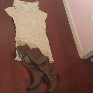 🔥Extremely Cute Cowl Neck Creme Sweater Dress